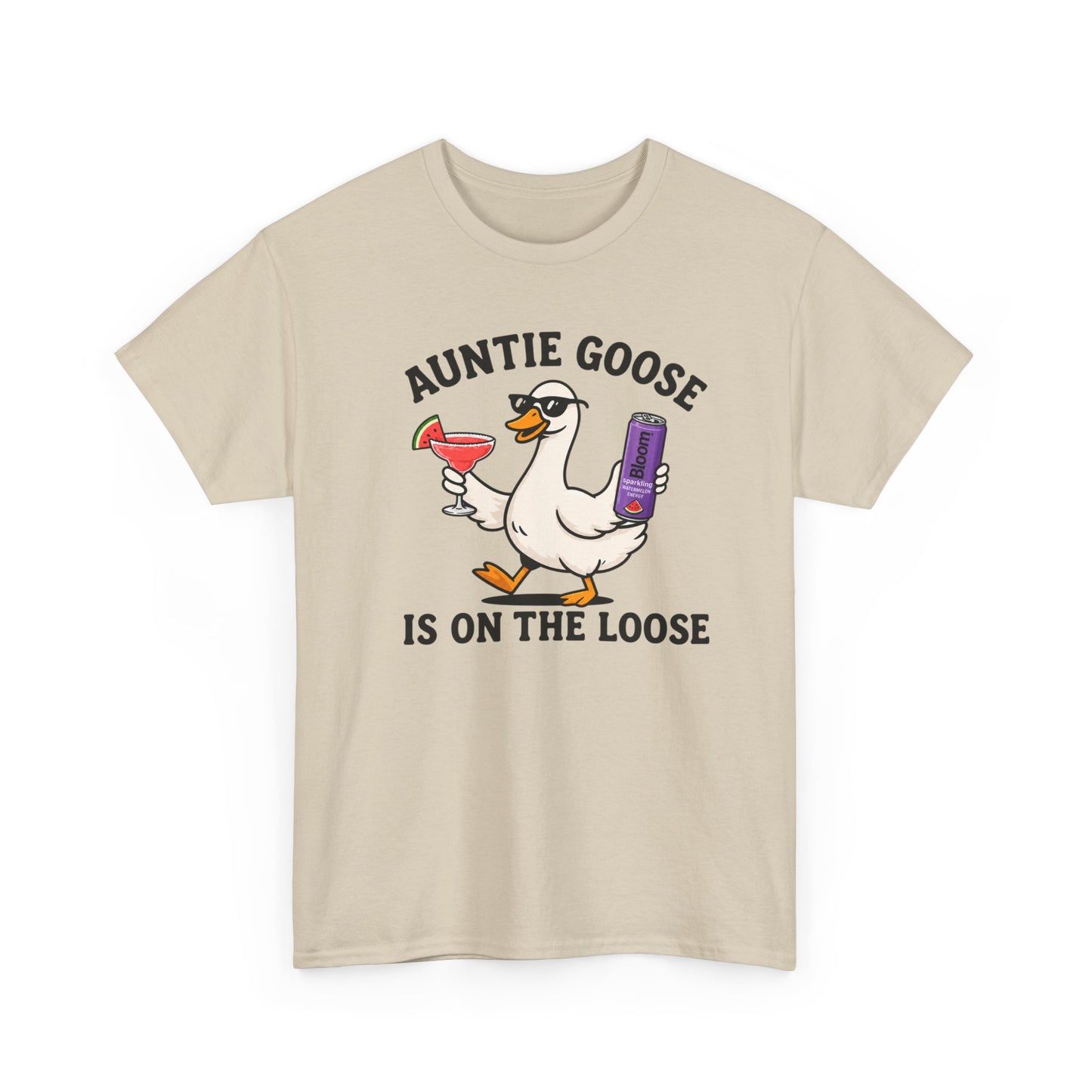Auntie Goose Is On The Loose Tee - Funny Aunt Shirt for Parties & Gifts